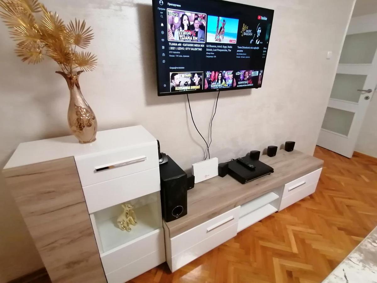 ČačakVemiurアパートメント エクステリア 写真